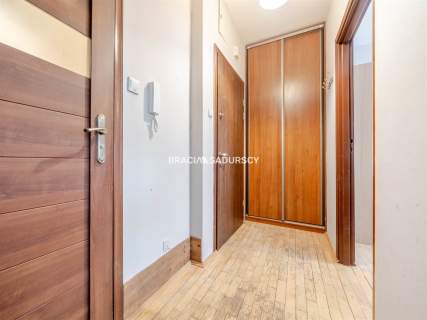 2-pokojowe, Prądnik Czerwony