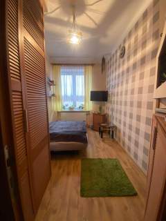 Kamienica 3 pok Pl. Szembeka