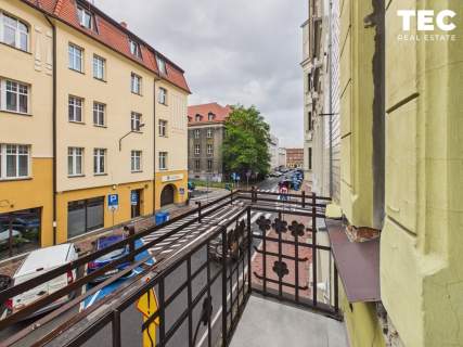 Przestronne 3 pokoje z osobną kuchnią 2 balkony