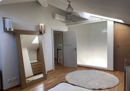 Przestronne 4 pokoje na dwóch poziomach, garaż