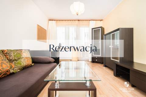 Dwupokojowe, mieszkanie z garażem os. Oświecenia
