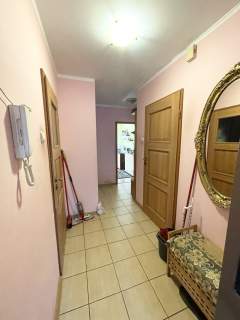 balkon, 2 piwnice, przestronne 3 pokoje
