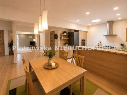 Nieruchomość komercyjna na sprzedaż, 400 m2, Próba