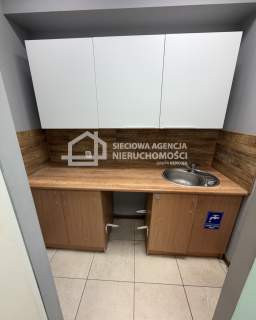 Na parterze z witryną - PL.Górnośląski-Gdy Orłowo