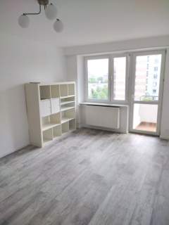 3 pokojowe po remoncie z balkonem - Przemyka 10