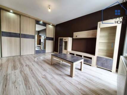 Mieszkanie Po remoncie do wprowadzenia,niskie koszty Utrzymania,balkon