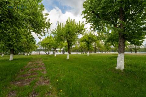 INWESTYCJA NAD JEZIOREM, LINIA BRZEGOWA