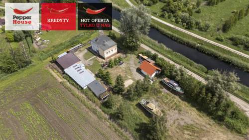 Działka z domkiem i pozwoleniem na budowę