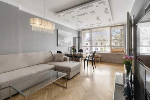 Paryska / Francuska Balkon Kamienica Parking