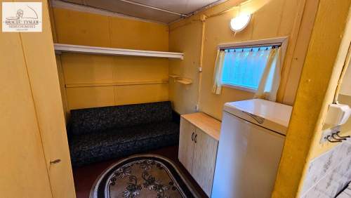 105000 DOM ROD 25/300 m2 dom nad jeziorem 