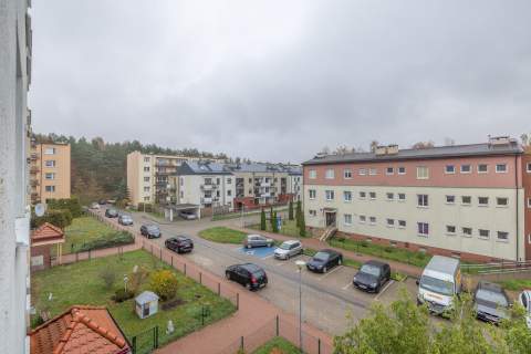 DUŻY BALKON JASNE DOBRZE SKOMUNIKOWANE