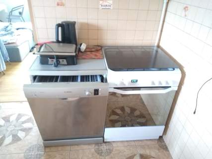 Dom i garaż , pomiędzy Busko-Zdrój a Stopnica , sprzedam . tel...