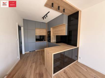Nowoczesne mieszkanie na sprzedaż   Gdynia, stan d