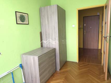 2 pokojowe, osobno kuchnia obok Un. Ekonomiczny