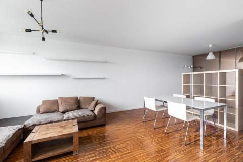  Dwa pokoje 62m2 ul. Młynarska, Piaseczno