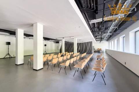 Na wynajem lokal 251m2 pod marki luksusowe, ścisłe centrum Warszawy