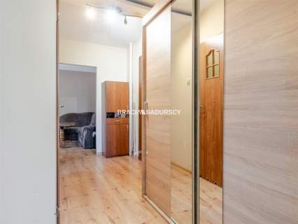3 pokoje 1 piętro balkon DH Wanda