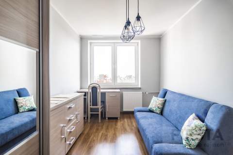 Śródmieście/2 pokoje/przestronne/balkon/SKM
