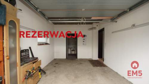 Wolnostojacy dom w spokojnej okolicy