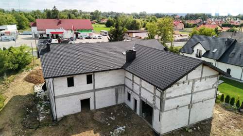 Lokal usługowy 776 m przy drodze 881 Sonina
