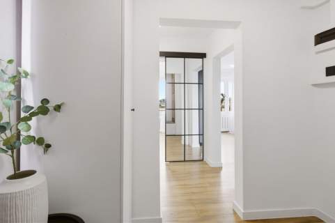 Po remoncie   Duży balkon   Raków   
