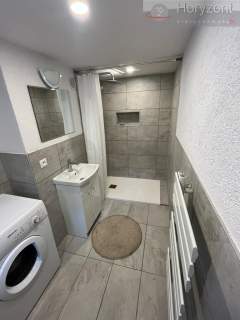 Parter domu 5pok. 131m2 kawalerka 25m2, Pogodno