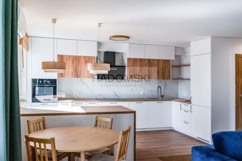 Apartament z klimatyzacją 10 min od plaży