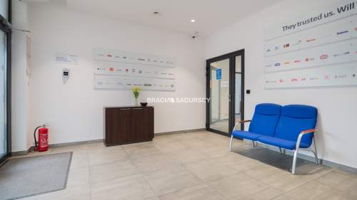 Lokal biurowo-magazynowy, 299m2, winda, dwa piętra