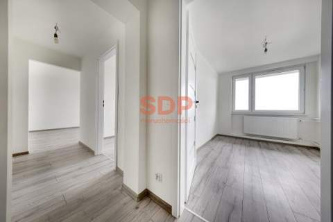 Apartament po remoncie 18. piętro 4 pokoje Tysiąclecie