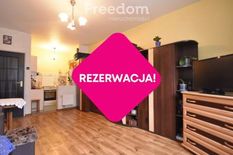 Kawalerka na sprzedaż z lokalem usługowym.