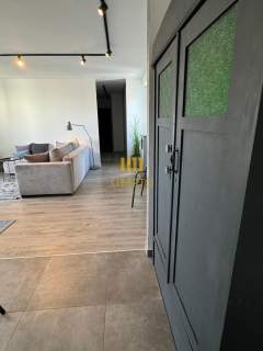 3 pok, balkon, Metro Młynów