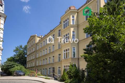 Odnowiona kamienica Dwustronne Centrum