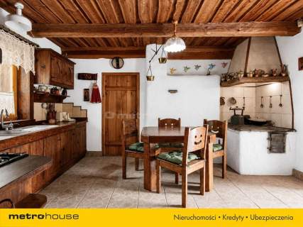 Nieruchomość komercyjna na sprzedaż, 307,04 m2, Lipa
