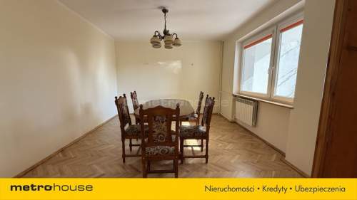 Dom z ogrodem 205 m2 , blisko centrum Żyrardowa