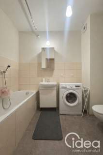 Słoneczna kawalerka w apartamentowcu, 32m2 Centrum