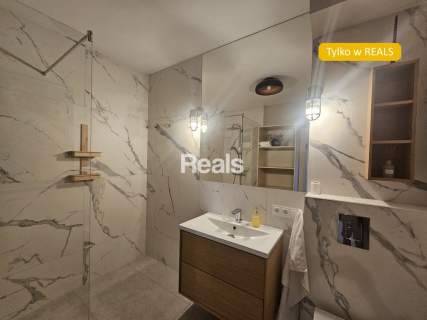 Apartament z dużym tarasem nad Zalewem Zegrzyńskim