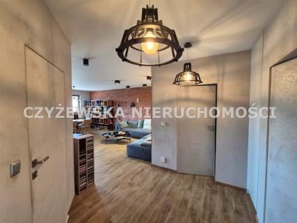 APARTAMENT DWUPOZIOMOWY Z TARASEM I GARAŻEM TCZEW