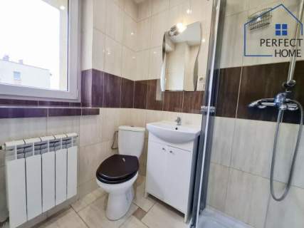 Zadbane Mieszkanie z niskim czynszem , 2 Pokoje , Wysoki Parter