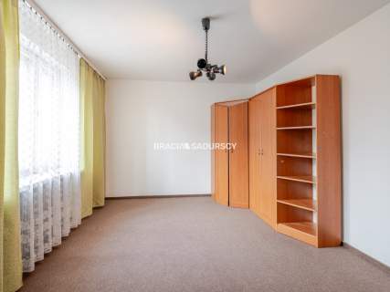 Rząska dom 250 m2 działka 6 arów ocieplony