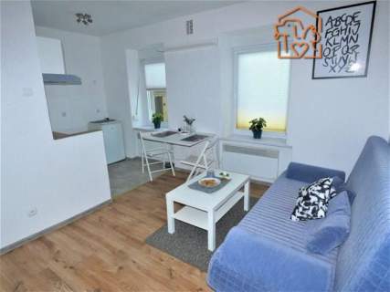 Funkcjonalna kawalerka, pet-friendly - Kolejowa 45