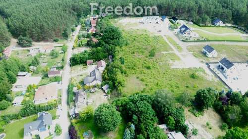 Działka budowlana 1380 m z mediami - Jeziorki
