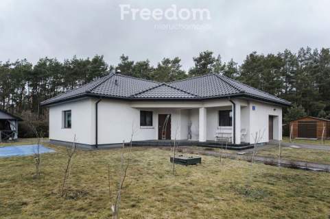 Klimatyczny, parterowy dom w Osieku