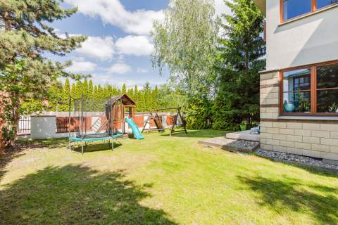 Apartament z prywatnym ogrodem 341 m