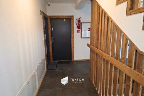 Wyposażony apartament z tarasem i garażem