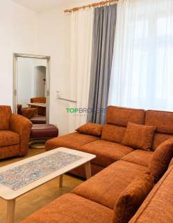 Eleganckie 3 osobne pokoje w kamienicy w centrum
