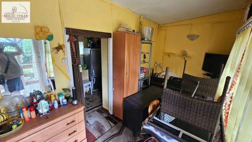 107000 DOM ROD 25/300 m2 dom nad jeziorem 