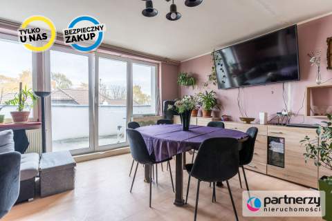 Dwa mieszkania 183 m2 w willi z widokiem na morze 