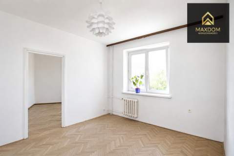 3 pokoje widna kuchnia cegła wysokość 2,8m