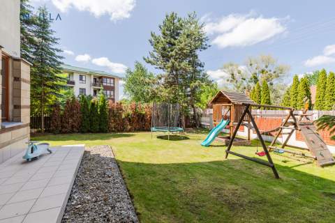 Apartament z prywatnym ogrodem 341 m