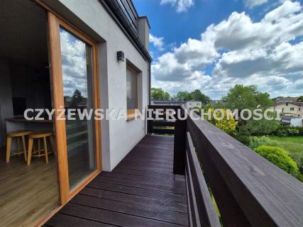 APARTAMENT DWUPOZIOMOWY Z TARASEM I GARAŻEM TCZEW